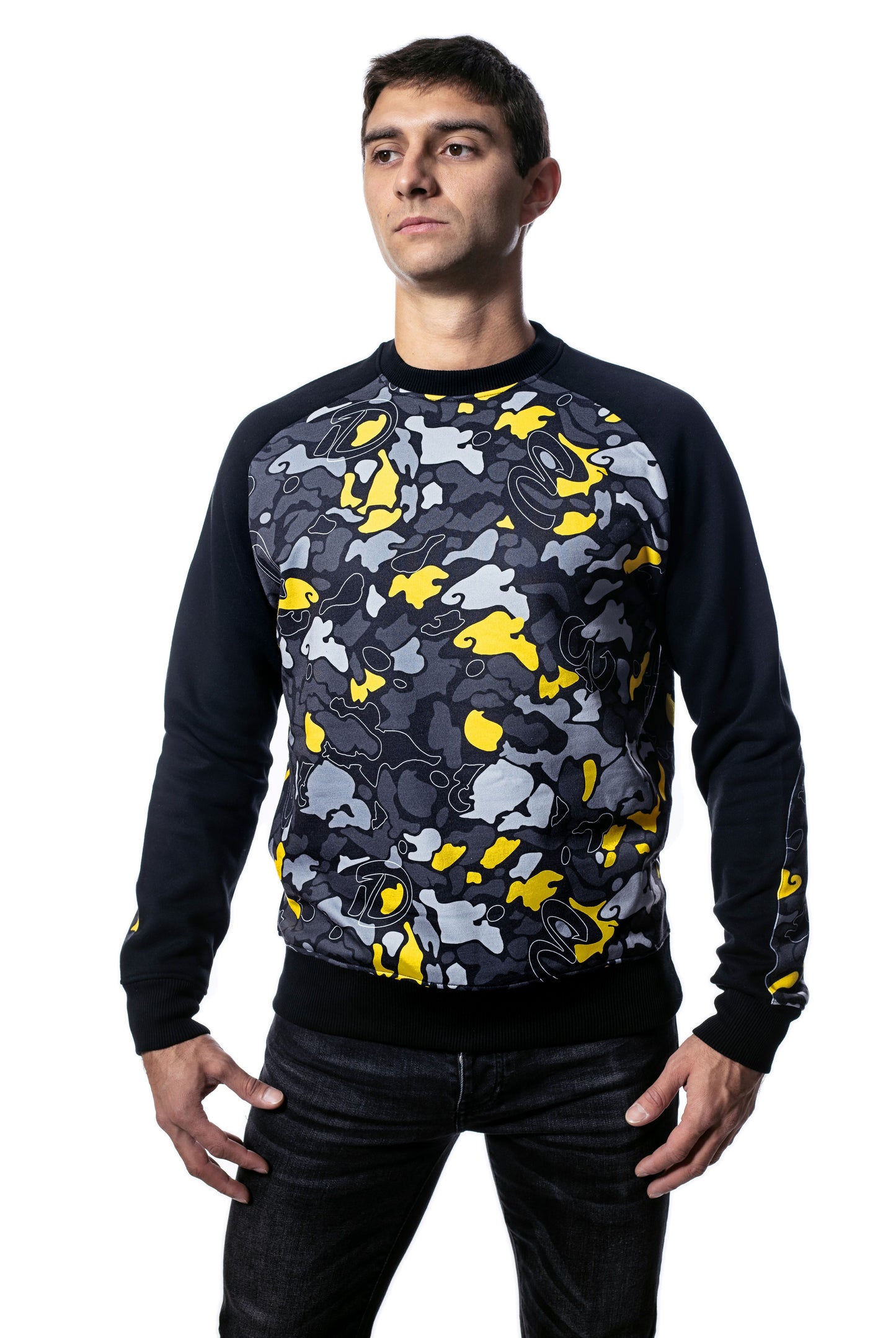 Herren-Sweatshirt mit langen Raglanärmeln und Rundhalsausschnitt
