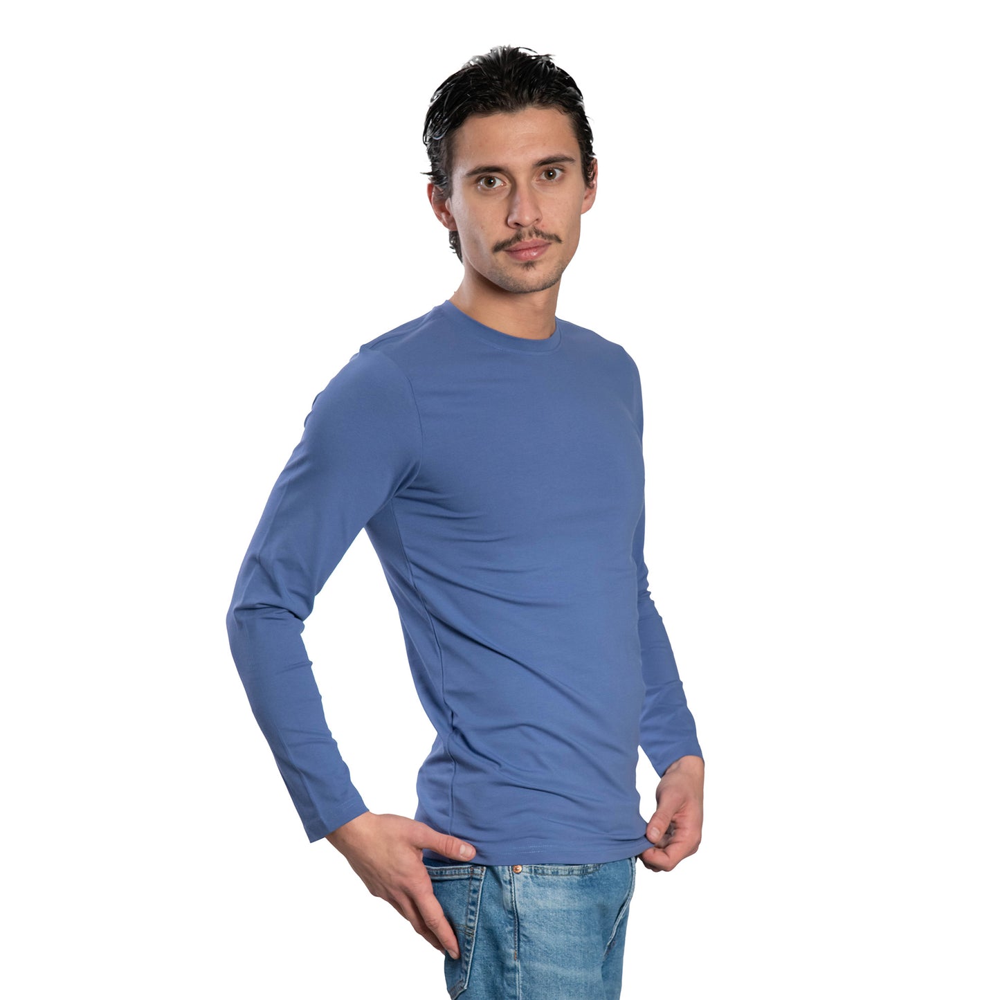 Мъжка  тениска с дълъг ръкав обло деколте - Decade.shop