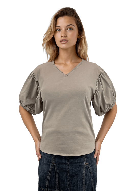 Damenbluse – kurzärmeliges T-Shirt mit spitzem Ausschnitt