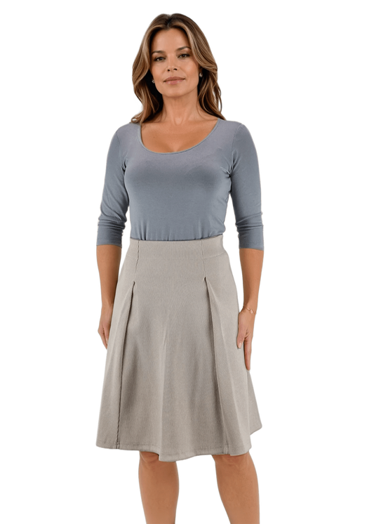 Дамска пола  с широк колан